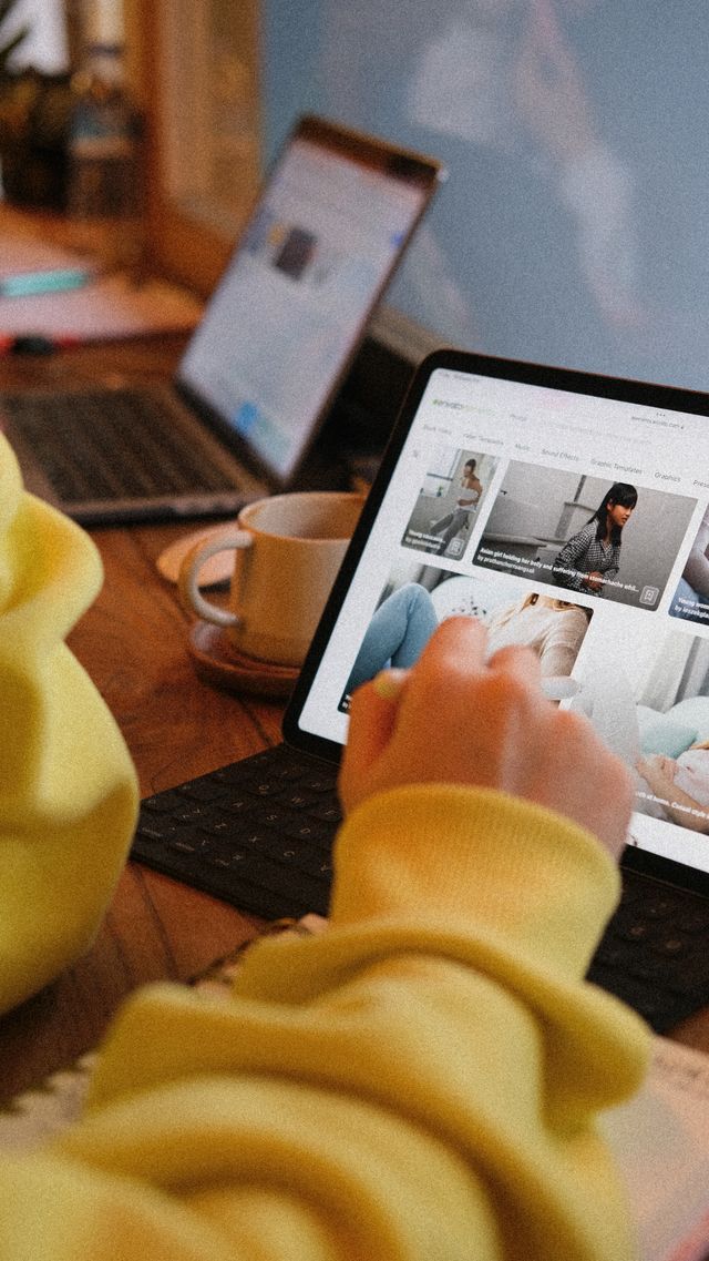 Image hover effect image